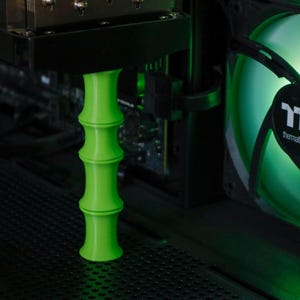 Supporto regolabile in bambù per GPU – Supporto anti-flessione in PETG stampato in 3D – Supporto per scheda grafica da gioco per PC
