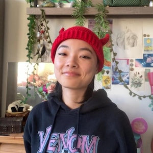 Wzór PDF na czapkę Docker z rogiem diabła