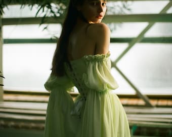 Renaissance dress, green dress with lacing on the front, prom dress