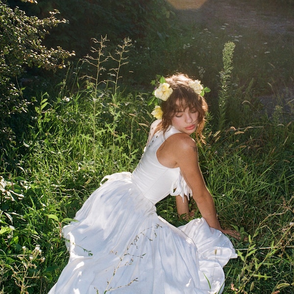 Suknia satynowa dla księżniczki, suknia ślubna z gorsetem, suknia z kokardkami