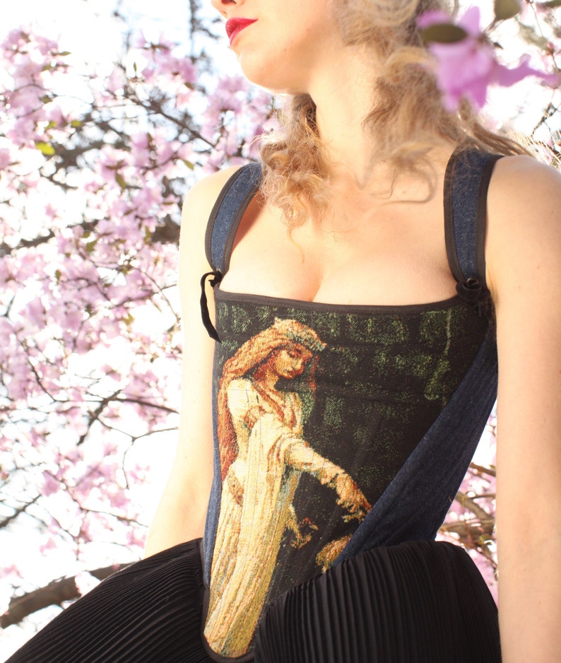 Reversible tapestry corset with accolade painting, medieval corset, gothic corset image 7