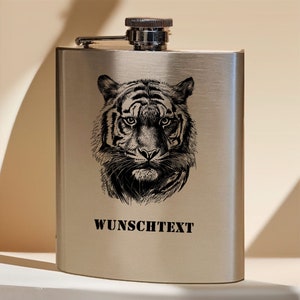 Flachmann 200 ml für Unterwegs personalisiert mit Gravur aus Edelstahl gebürstet, Geschenk Tiger Safari Vattertag Bild 1