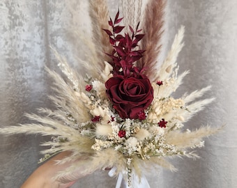 Kleiner Strauß Brautstrauß ewige Rose Bordeaux Bohostrauß Pampasgras Trockenblumenstrauß  Boho Trockenblumen Standesamt Hochzeit