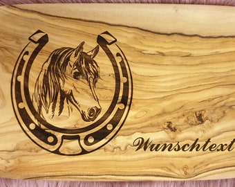 Olivenholz Frühstücksbrett Schneidebrett mit Gravur Pferd Hufeisen Holz Geschenk personalisiert für Frau, Tochter ,Mama Geburtstagsgeschenk