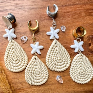 2g (6mm) - 1 3/16 (30mm) Beach Treasures Drop Dangle Earrings Gauges/Earplugs Hider Plugs