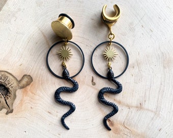 6g (4mm) - 1 3/16 (30mm) Gold and Black Snake Saddles Hiders Drop Dangle Earrings Gauges/Earplugs Plugs