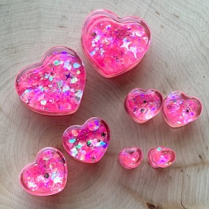 2g - 1&#39; (25mm) Pink Glitter Heart Acrylic Double Flare Plugs Gauges
