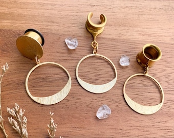 8g (3mm) - 1 3/16 (30mm) Small Gold w/Brushed Finish Lightweight Drop Dangle Earrings Gauges/Earplugs Hider Plugs