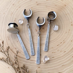 8g (3mm) - 1 3/16 (30mm) Single Tapered Silver Bar Drop Dangle Earrings Gauges/Earplugs Hider Plugs