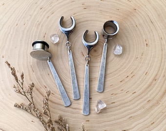 8g (3mm) - 1 3/16 (30mm) Single Tapered Silver Bar Drop Dangle Earrings Gauges/Earplugs Hider Plugs
