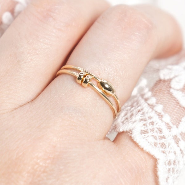 Anxiety Ring Set- Bead fidget ring - Gold, Silver stackable Ring set -Spinner Ring Dainty Gold Ring - Anxiety Ring silver for women