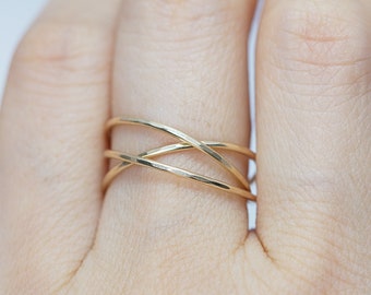 Cross Ring Anxiety Ring Set 3 -Elegant Set Of Interlocking Ring -fidget ring- Gold, Silver  Rose stackable Ring/ Dainty Gold Ring hammer