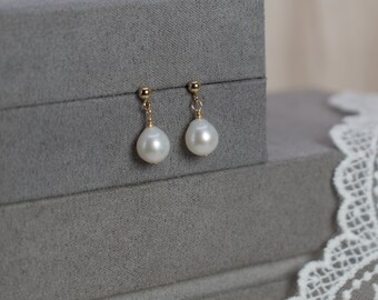 pearl earrings - 14K Gold Filled pearl drop earrings - Freshwater Pearl Earrings - Minimalist Dainty Pearl Earrings -  Dainty Pearl Jewelry