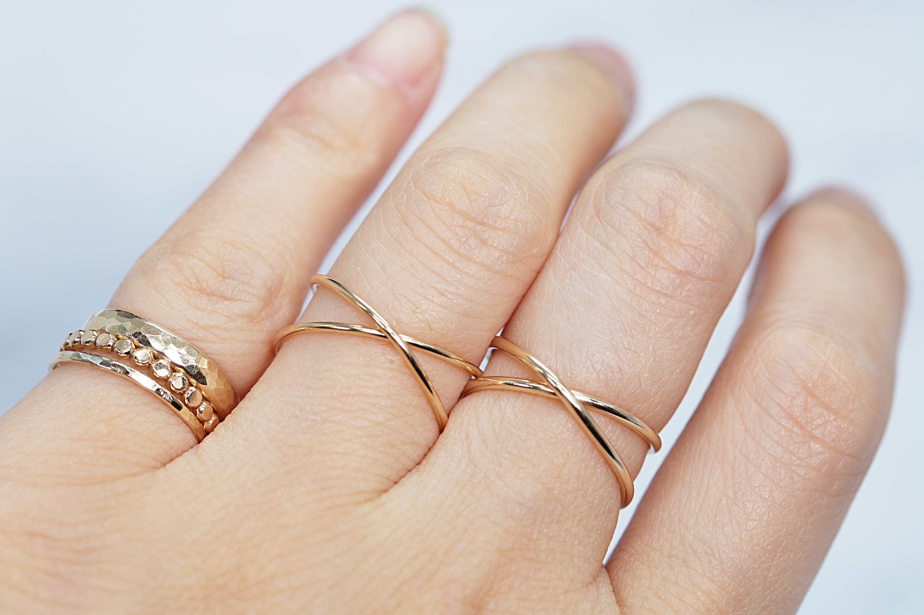 Criss cross hotsell ring gold