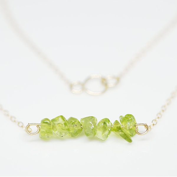 Raw Peridot Necklaces for Women, 14k Gold Necklaces dainty Gold Necklaces Peridot necklace Minimalist Jewellery