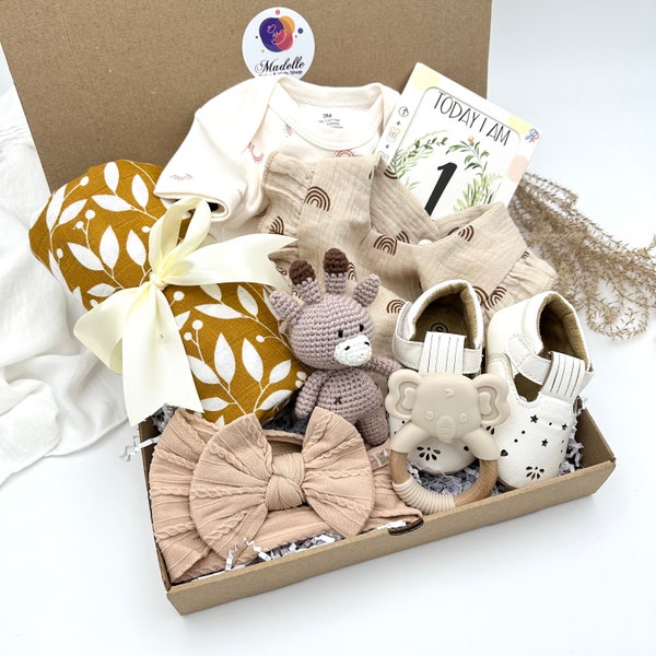 Cadeau bébé fille, Coffret bienvenue dans le monde, Cadeau de naissance, Panier bébé, Parure de naissance, Coffret nouveau-né fille, Cadeau de baby shower, Coffret de luxe