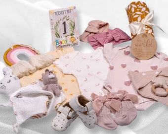 Welcome to the world gift box, New baby gift, Baby girl gift, Baby basket, Newborn set, New baby girl box, Baby shower gift, Luxury gift box