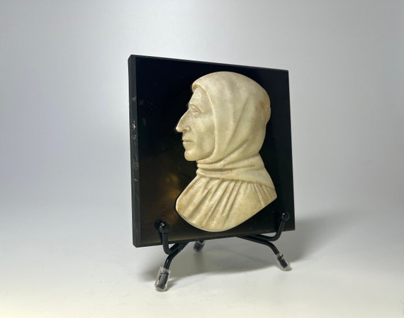 Grand Tour Of Italy Souvenir, Carrara Marble Cameo Paperweight  c19th Century