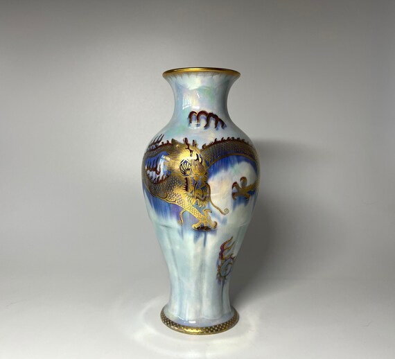 Mystical Gilded Dragon Wedgwood Mixed Blue Ordinary Lustre Porcelain Vase #Z4829