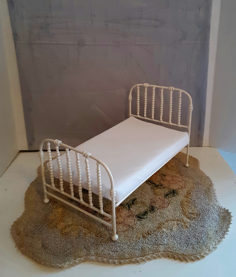 Dollhouse Miniature Bed Wrought Iron Look 112 Scale Artisan Etsy
