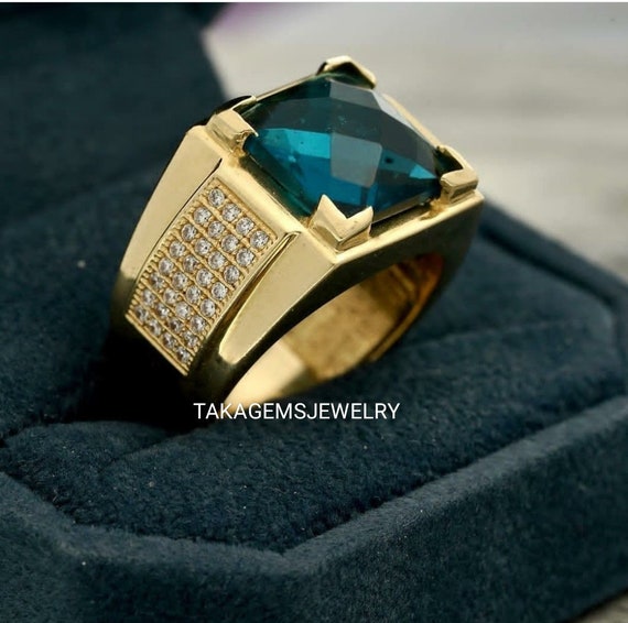 Kyri Ring Topaz Solid Gold – Temple of the Sun Jewellery