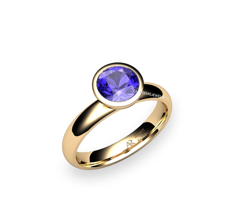 Faceted Stone gift material 925 sterling silver Beautiful 6x4 MM rectangle stone Ring size 6 us Tanzanite and Diamond Ring