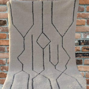 Custom Moroccan rug modern design, custom berber rug, Beni ourain rug, Attractive rug, Morocco rug