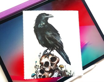 Raven and Skulls Lens Cleaning Cloth / Gothic Art Glasses, Sunglasses, Phone Screen, Tablet Cloth