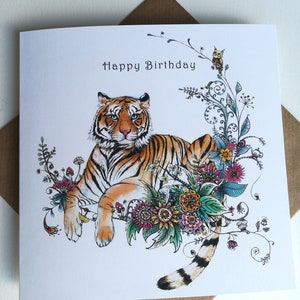 Cartão de tigre de feliz aniversário/tigre ilustrado/borda floral peculiar/cartão para ela