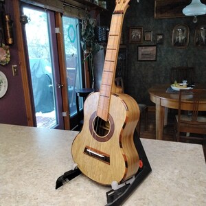 Baritone Ukulele