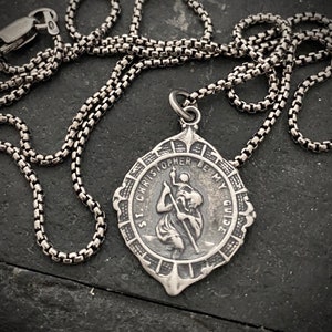 St. Christopher Sterling Silver Necklace, The Classic Edge   featuring a Catholic Medal, Vintage, Unisex Necklace, SS-001