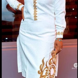 Ayoka Women African Classic kaftan dress/latest African Women 2 pieces wedding dress/African Women fashion/ Women Clothing/All Women party
