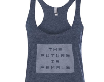 El futuro es FEMALE - Women Power / Feminism Premium Racerback Tank