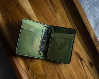 Cartera minimalista de cordobán con carcasa negra y interior de cordobán con carcasa negra invertida