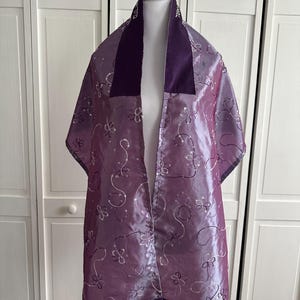 Floral embroidered purple mauve tallit with matching tallit bag - brit mitzvah, bat mitzvah tallit, bar mitzvah, Jewish gift prayer shawl.