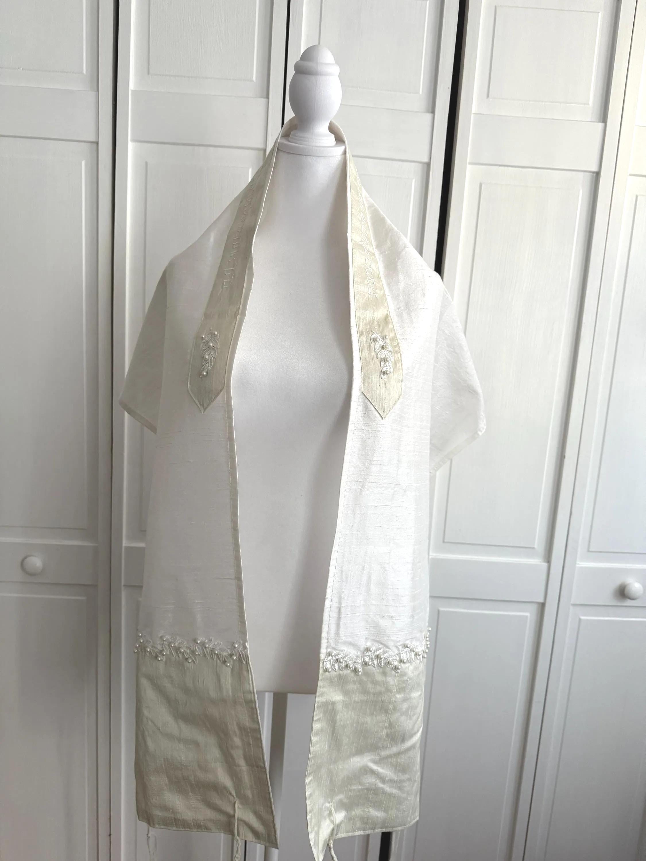Silk Tallit with Leaf Lace and Pearl Embroidery: White & Ecru