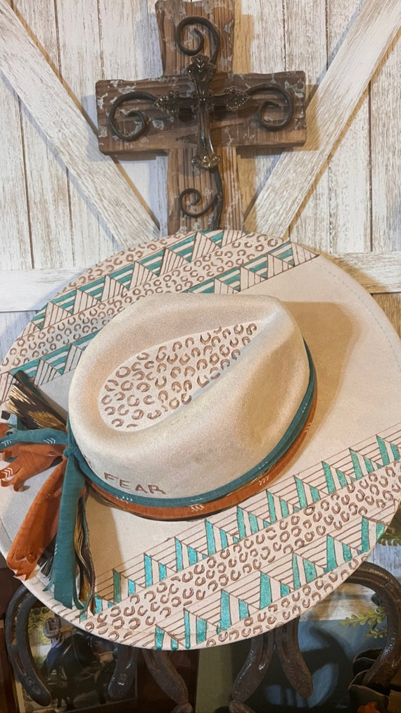 Faith Over Fear**Western Hat**Aztec Design**Cowgirl**Designer**Women**Burned**Rustic**Fast **Suede**Off White**Leopard