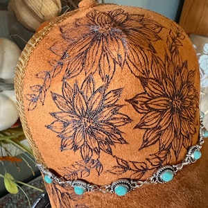 Custom Burned Sunflower Ball Cap with Turquoise Silver Hat Chain, Daisy Western Hat bild 3