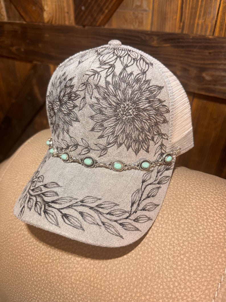 Custom Burned Sunflower Ball Cap with Turquoise Silver Hat Chain, Daisy Western Hat bild 7