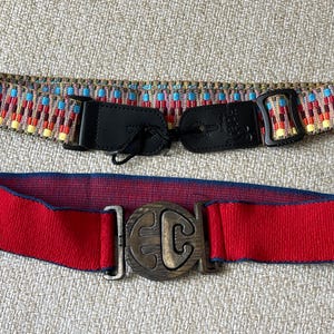 Vintage women&#39;s belt Lot of 2 belts Red stretchable/colors canvas belt size M 36&quot;
