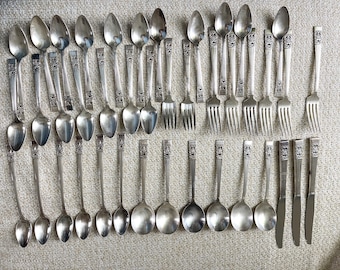 COMMUNITY forks/spoons/knives Set of 41 vintage silverware Mixed Lot Silverware
