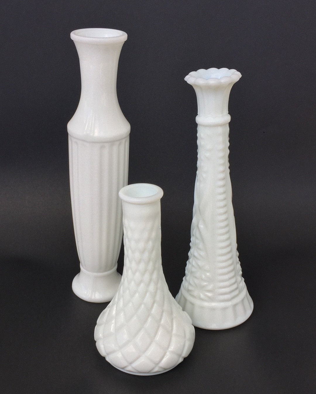 Vintage 3 Vases en verre de lait Collection Vases de mariage Lot Vases