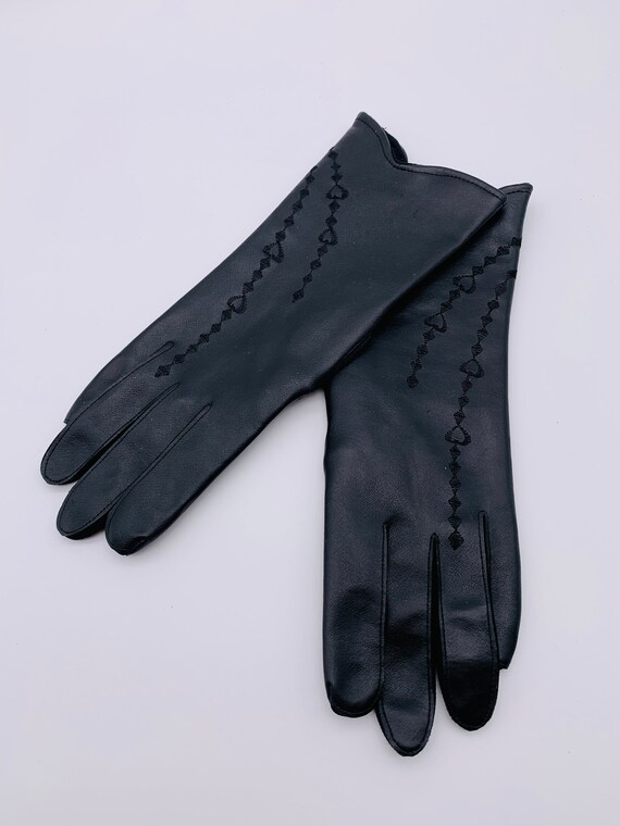 Black leatherette gloves Vintage ladies gloves Bl… - image 2