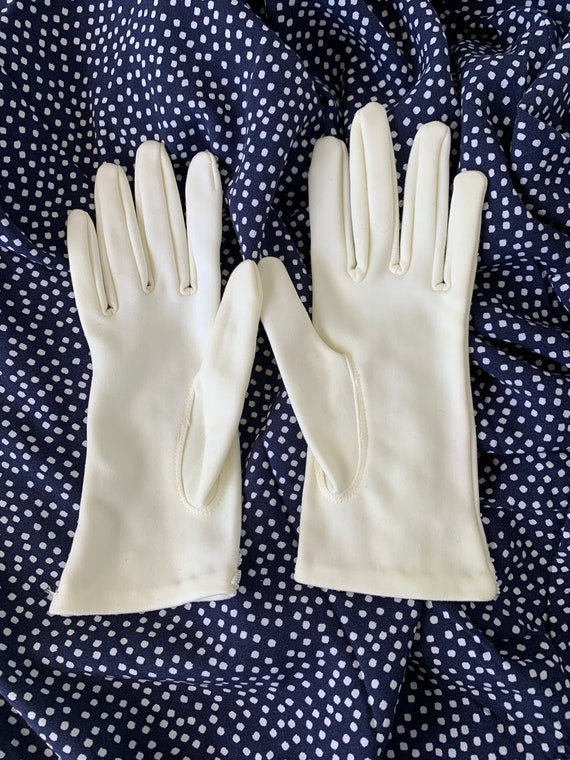 Wedding Gloves Pearl bridal gloves White full-fin… - image 9