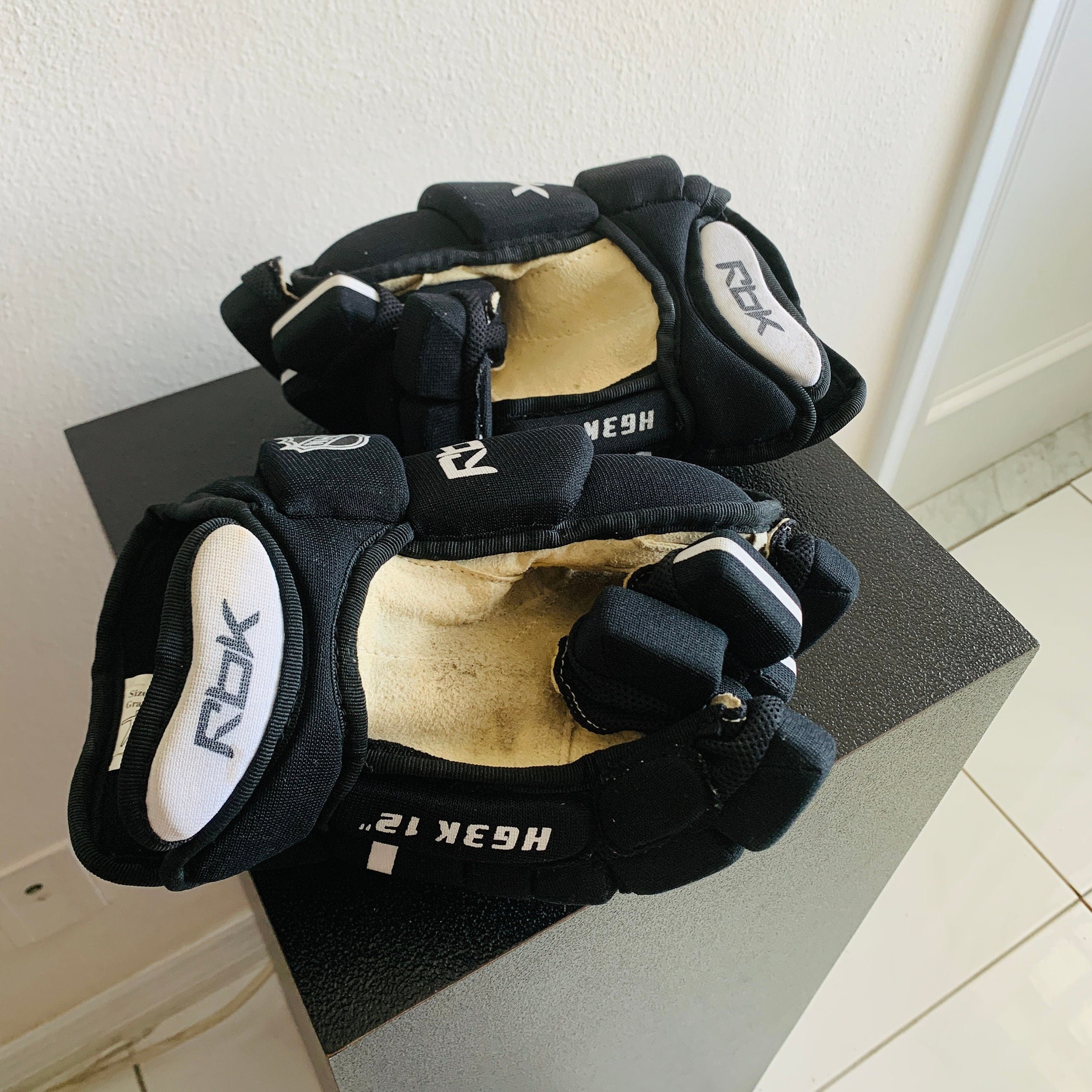 Pro Stock Reebok/Jofa 8K Cup used