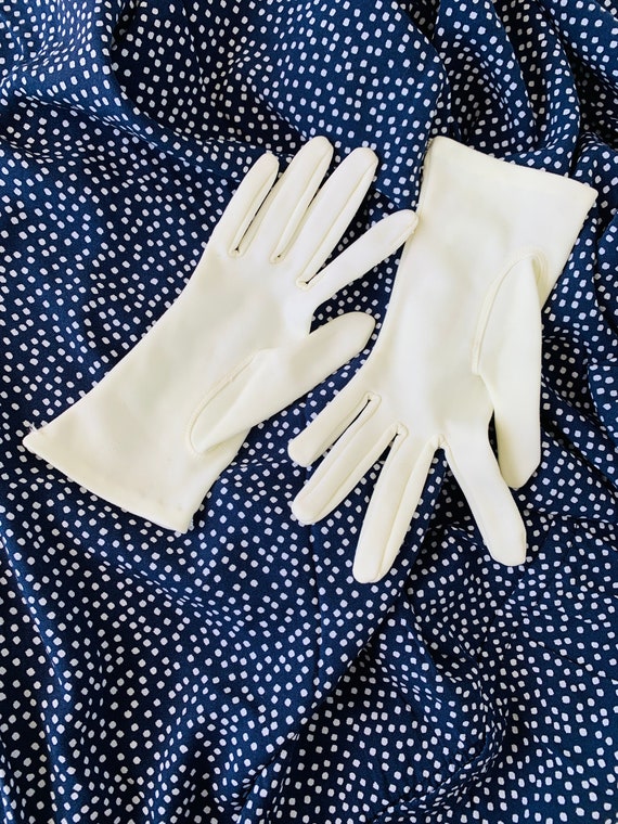 Wedding Gloves Pearl bridal gloves White full-fin… - image 5