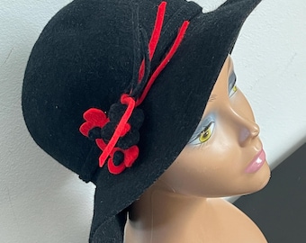 Vintage women\'s hat Black felt hat Fancy classic hat Made in Russia PASSAGE Wide Vintage 1940s Wide Brim Black Felt Hat Ladies Size M  main image 4