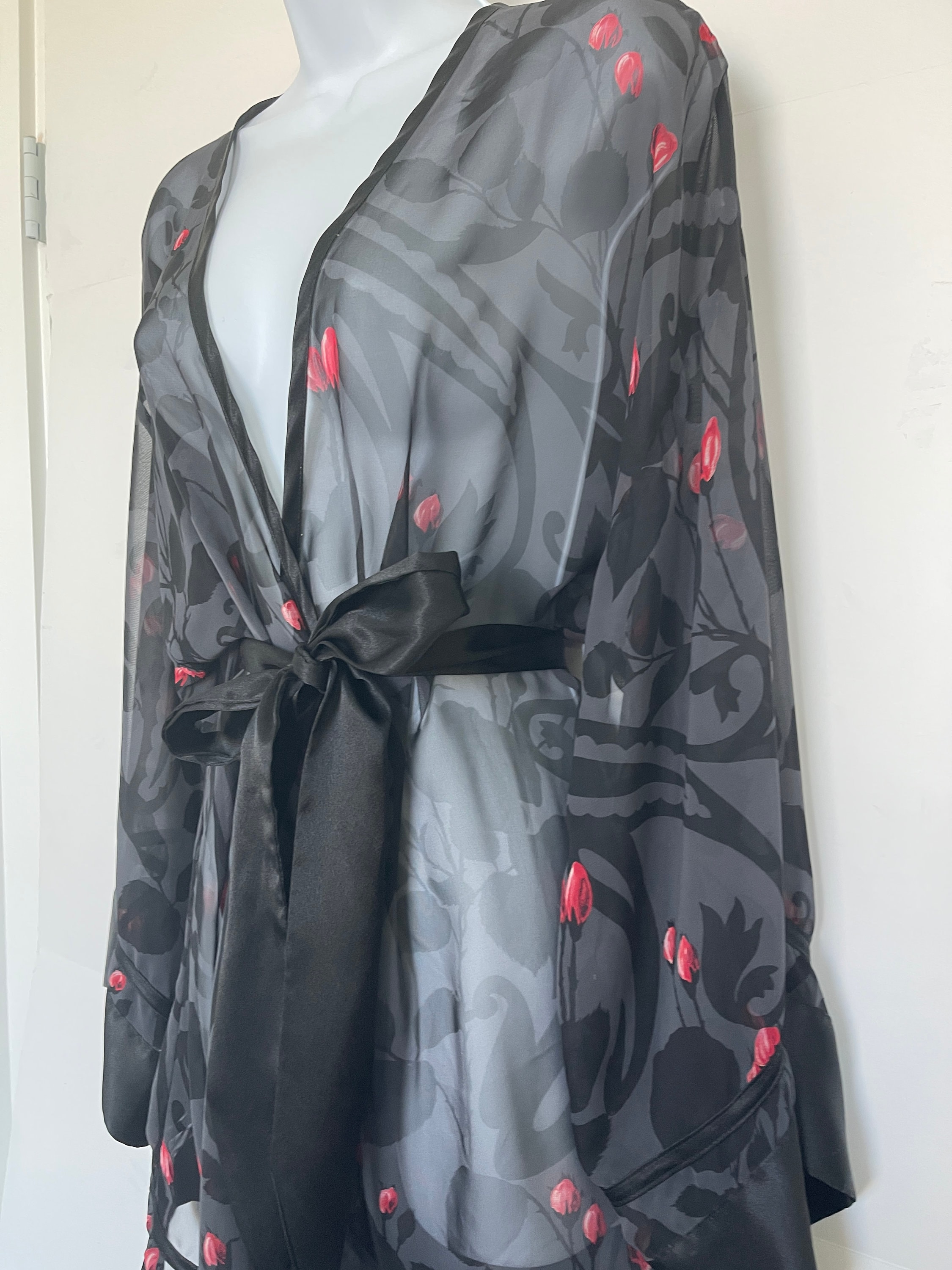black silk dressing gown victoria's secret Victoria's Secret | Intimates & Sleepwear | Victorias Secret Black Silk Robe