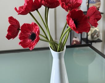 Ceramic vase with poppy flowers