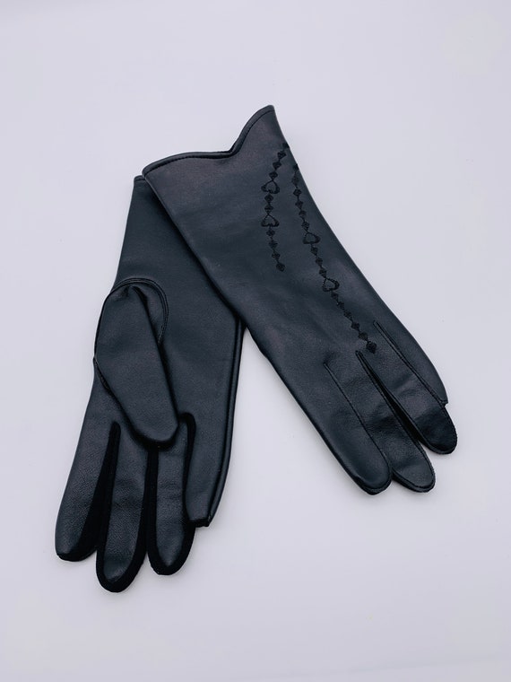 Black leatherette gloves Vintage ladies gloves Bl… - image 5